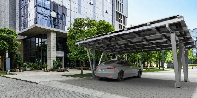 Nabíjení elektromobilu s FVE carporty T.A.Q. 